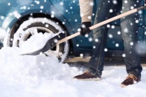 https://snowremovalbrockton.com/wp-content/uploads/2018/12/Brockton-snow-removal-car-snow-removal.jpg